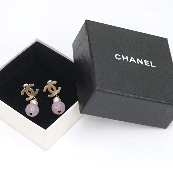CHANEL CC Logos Pearl Pink Ball Drop Stud Earrings Gold Tone B18P Auth w/Box - Picture 6 of 6
